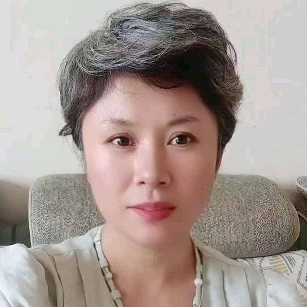 霞妹会发光