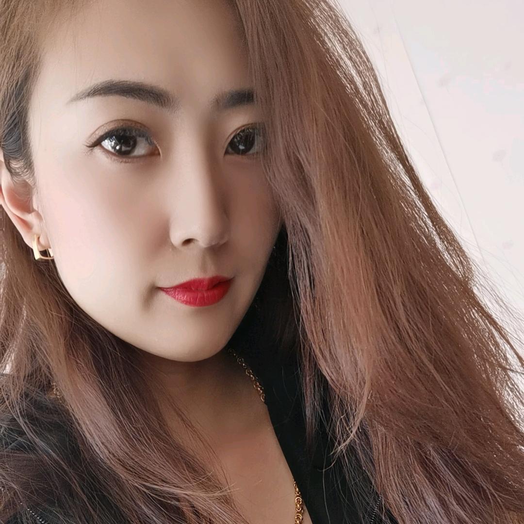 瑷嘉