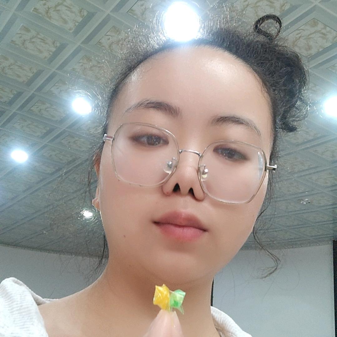 聪颖的四叶草