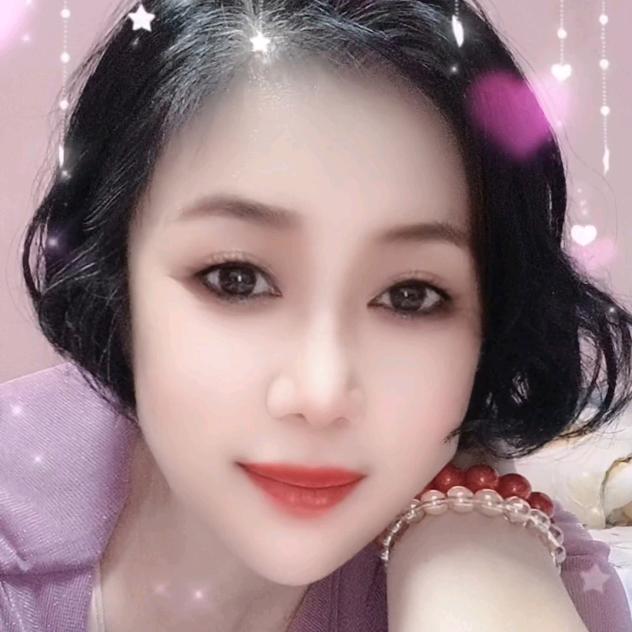 阳光晴云