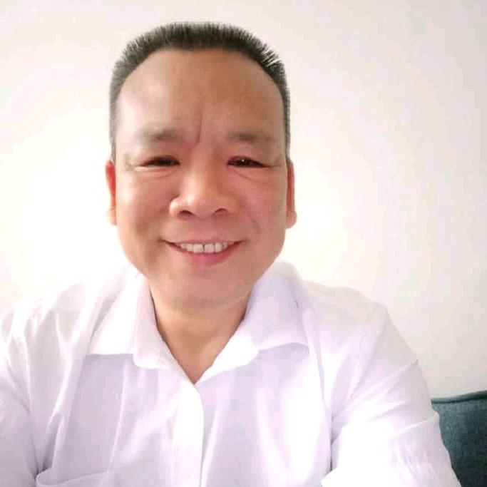 金龙威风军鼓艺术团