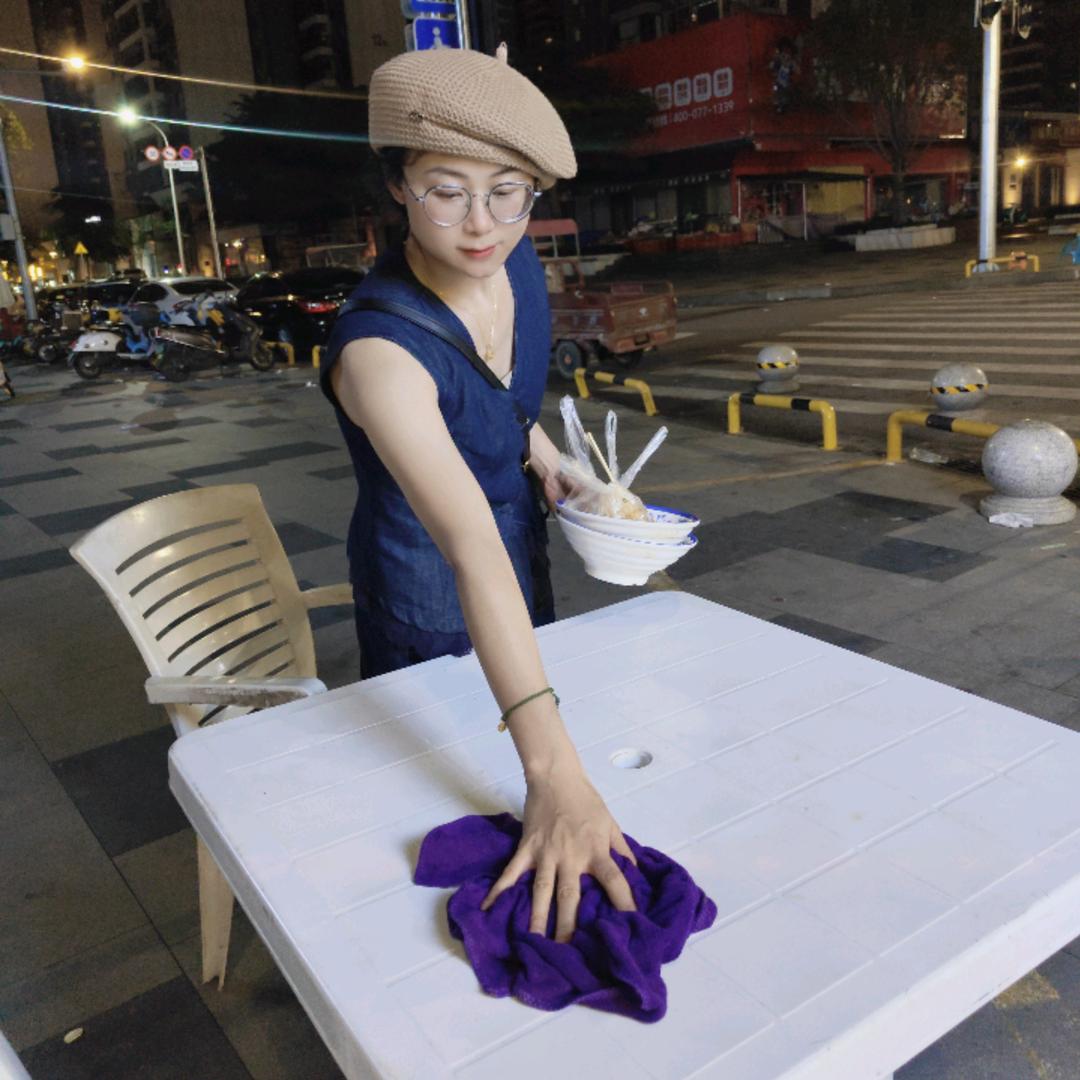 河池吊烧凉拌粉