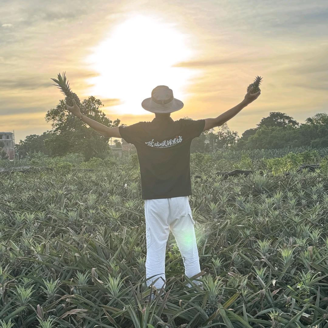 陆陆顺鲜果坊-大雄同学