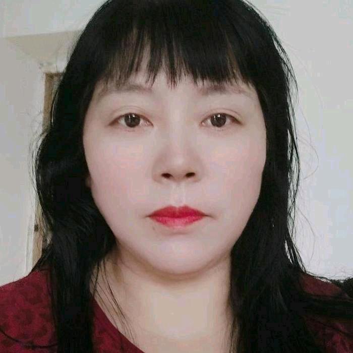 做最好的自己，爱恨随缘。