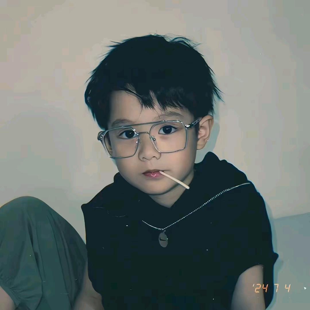 放屁如同风铃般优雅的男子