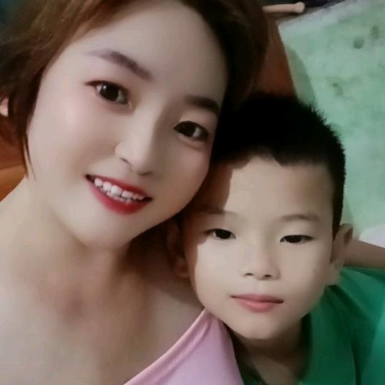 87年的年轻外婆