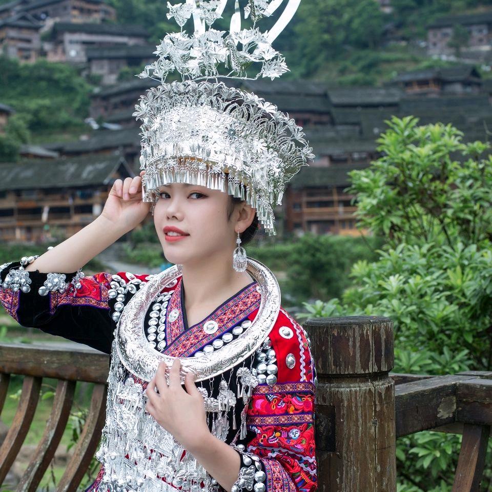 琴雅阁民族服装