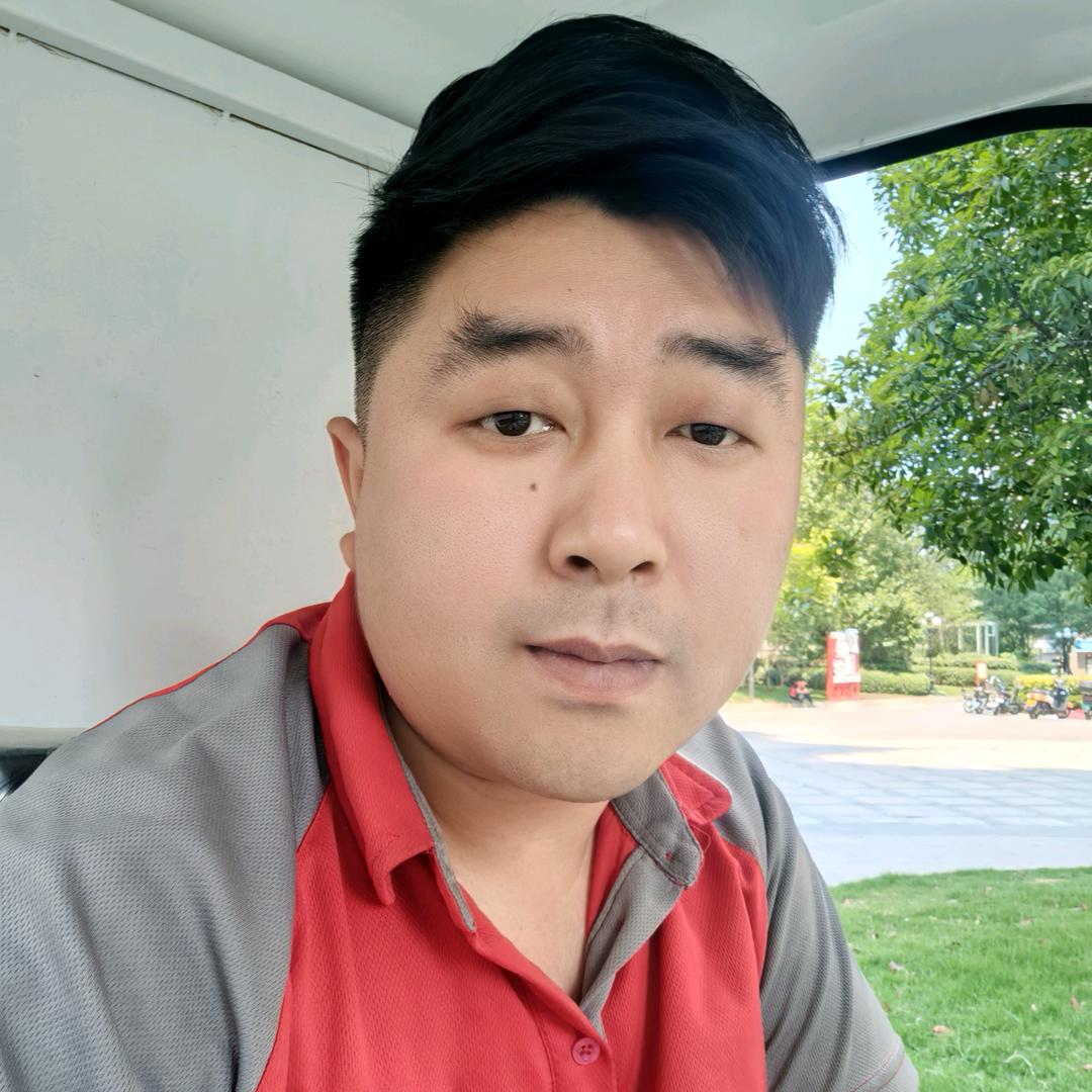 快递小哥.赵楠