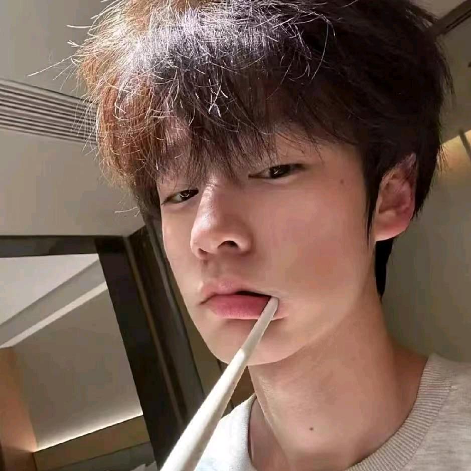 阿闳（东科学长）