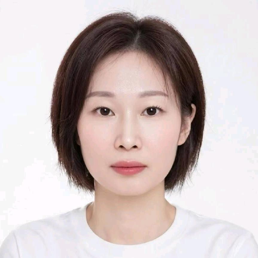 半糖少冰(ღ♡‿♡ღ)