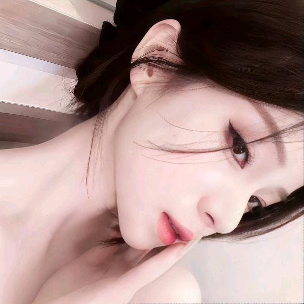 轻轻