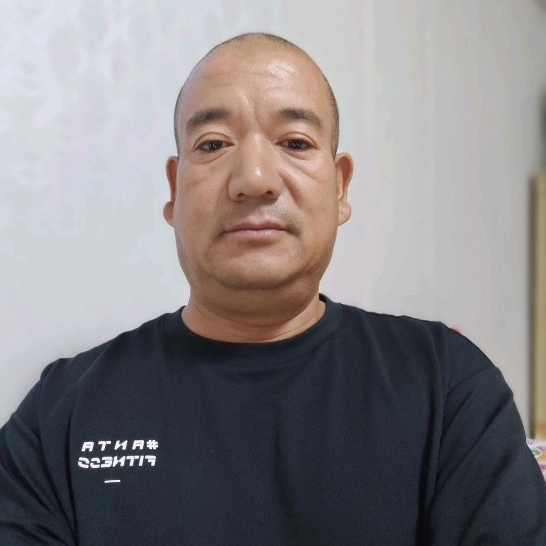 我问青山何时老，青山问我何时闲！