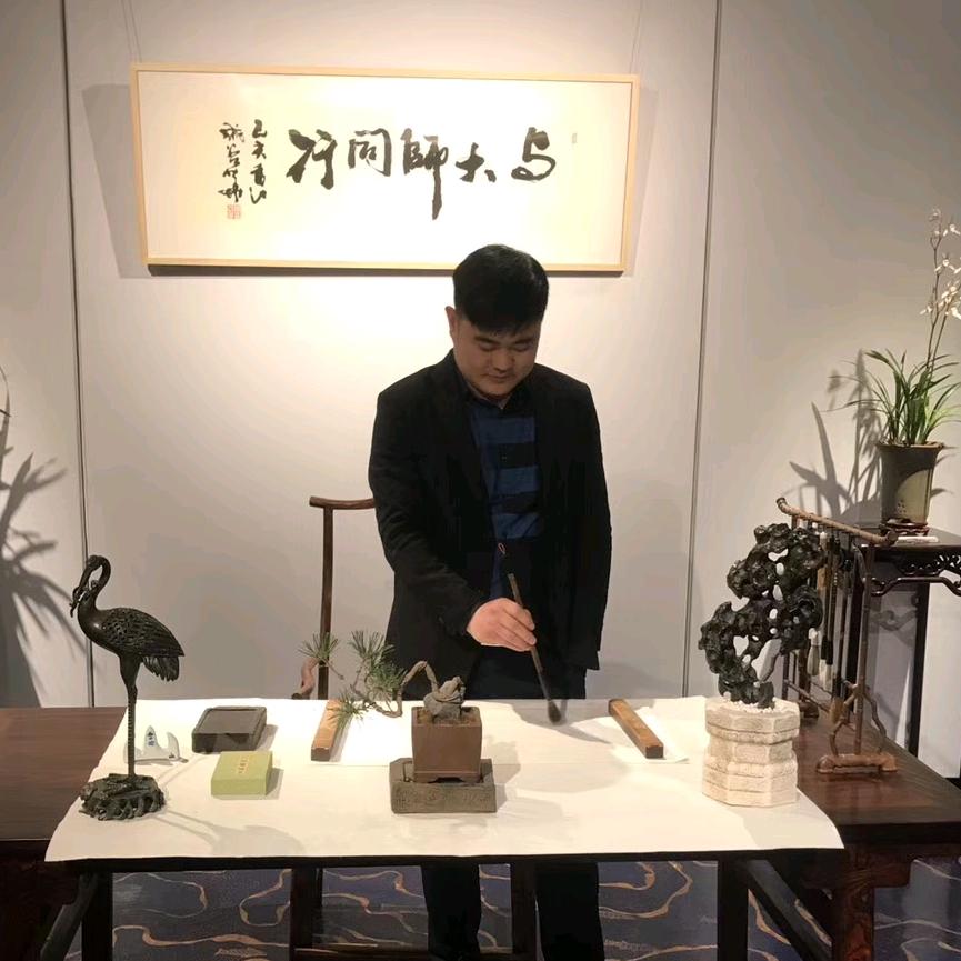 上海翰文轩艺术精品店