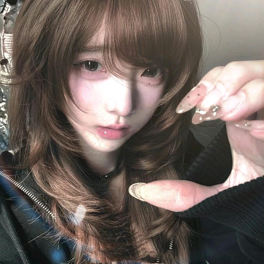 意泠.