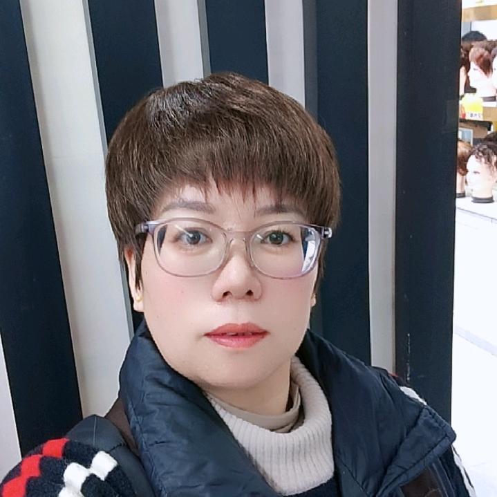 在遵义做假发的小李