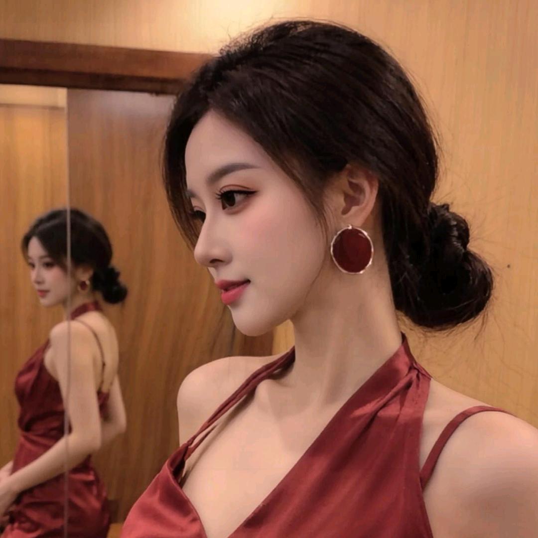 湄潭橘子美甲美睫化妆师💋彭憨憨