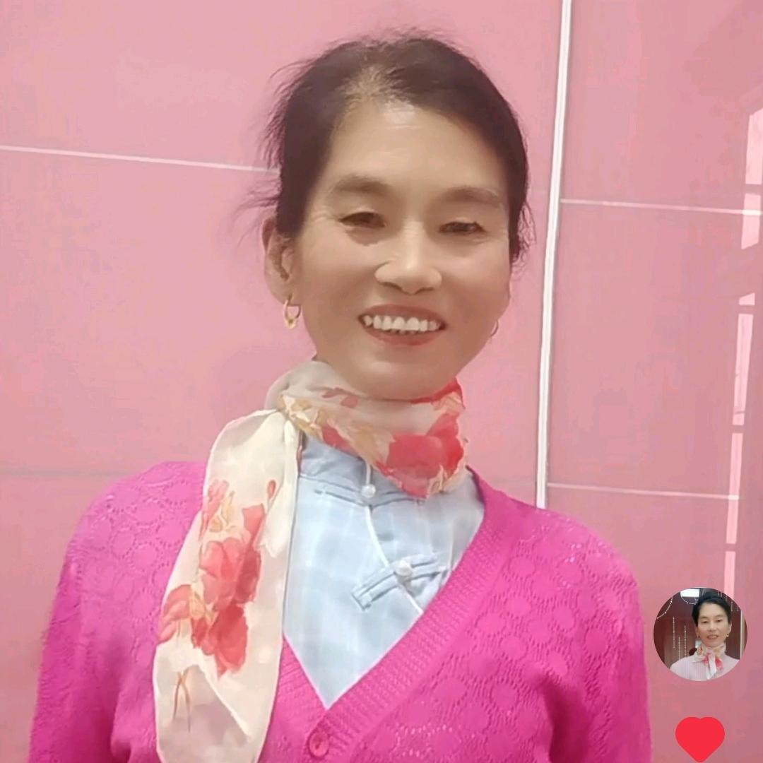 秀奶奶下午2:28。开播。