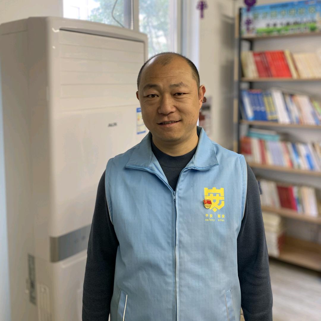 社区服务员