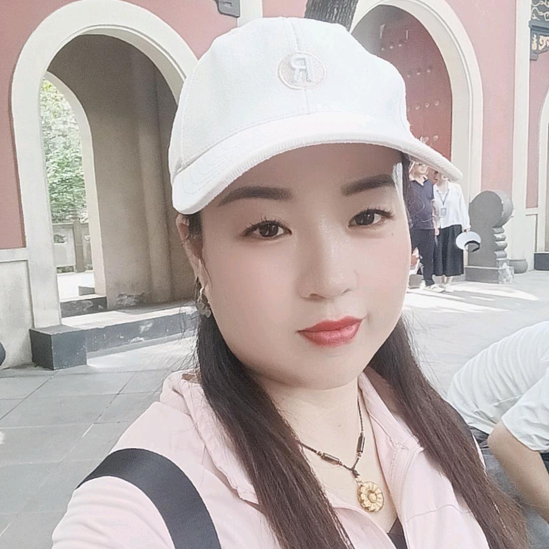 ૮ .  ̫贾 姐. ა