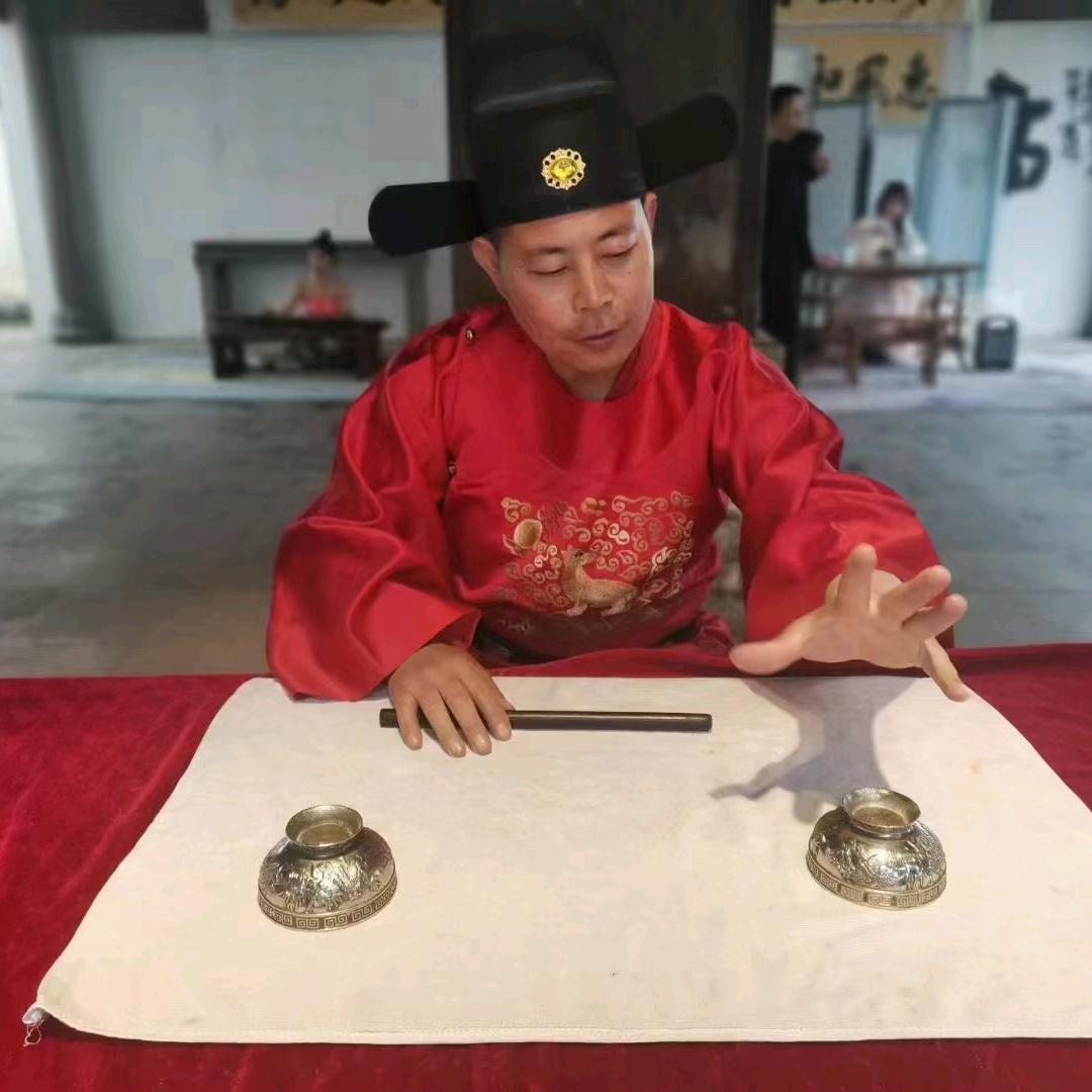 清明上河园正能量艺人