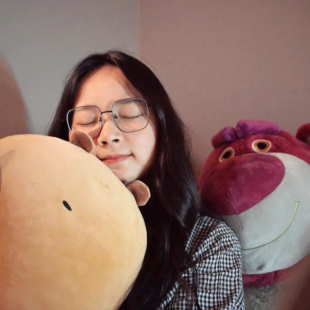 爱吃巧克力淋面的星星头像
