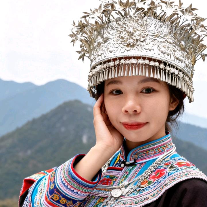 爱吃的八月