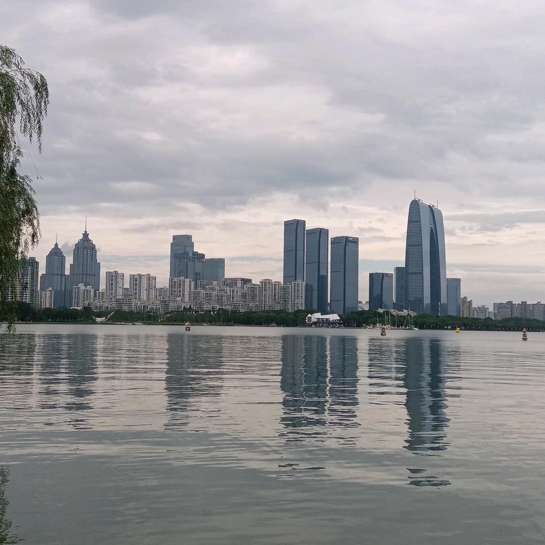 心中有梦闯天下