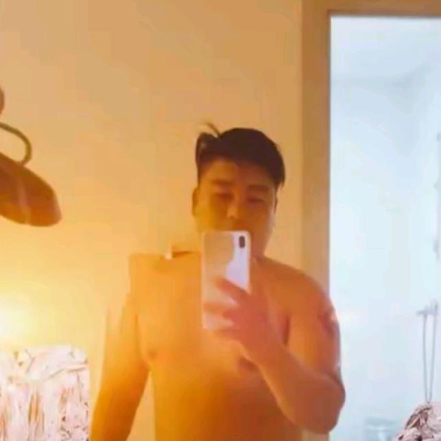 单亲奶爸