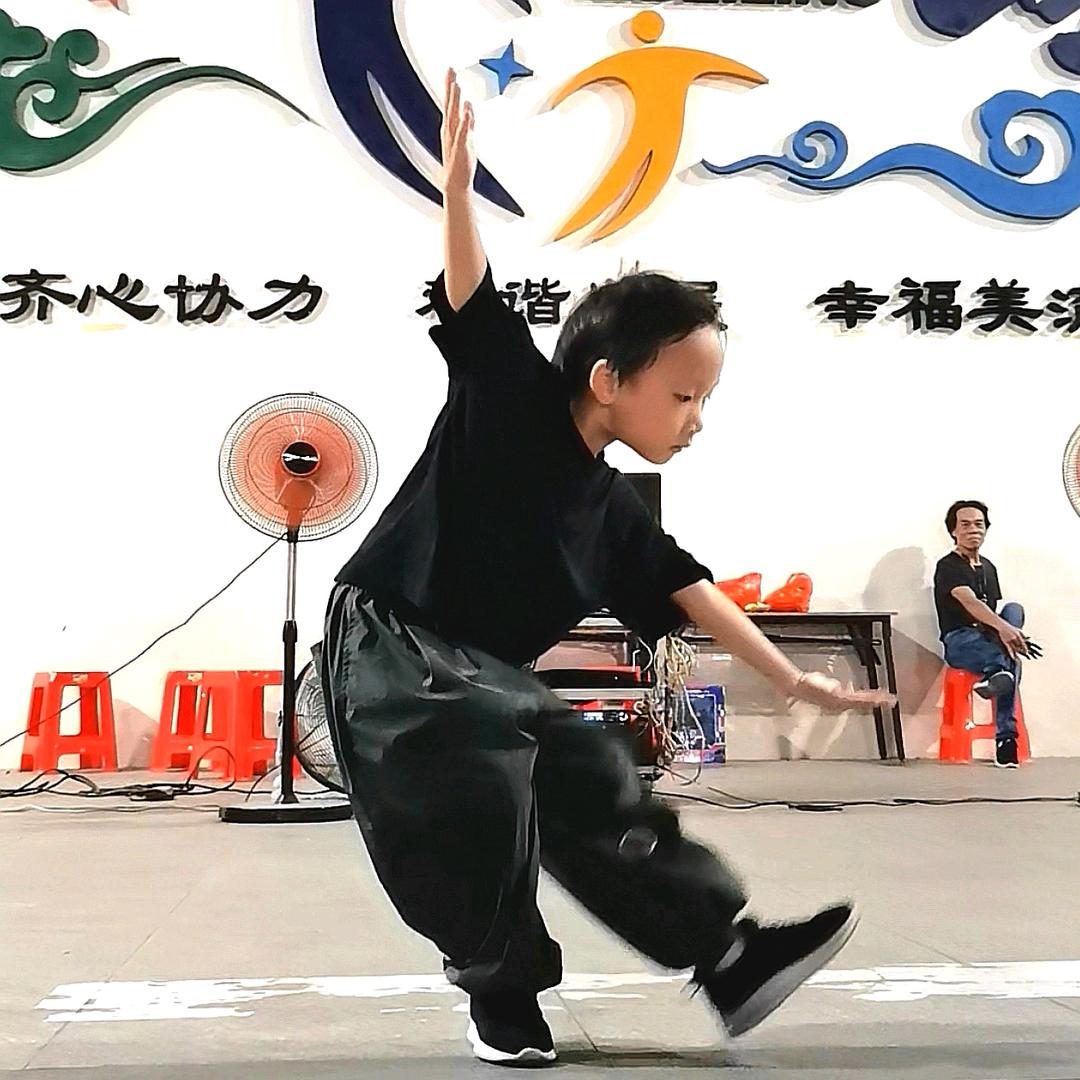 小科彭