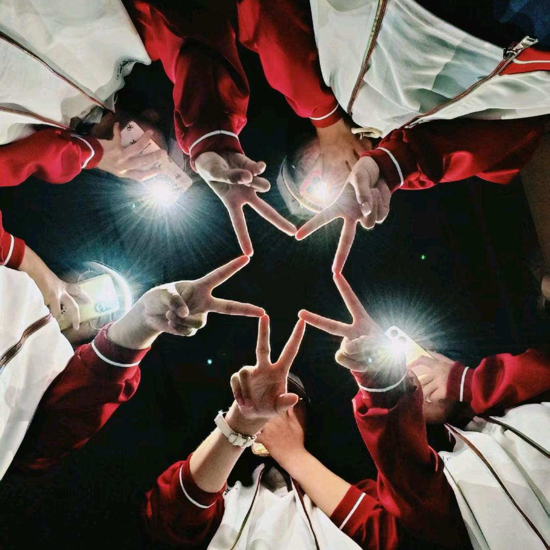 嗓子好干哑疼痒