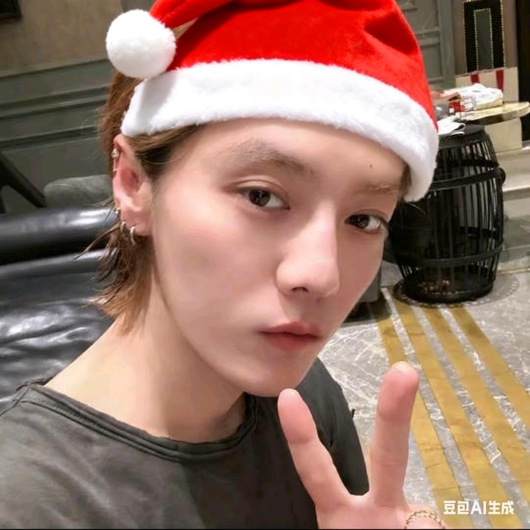 别长痘了好么。