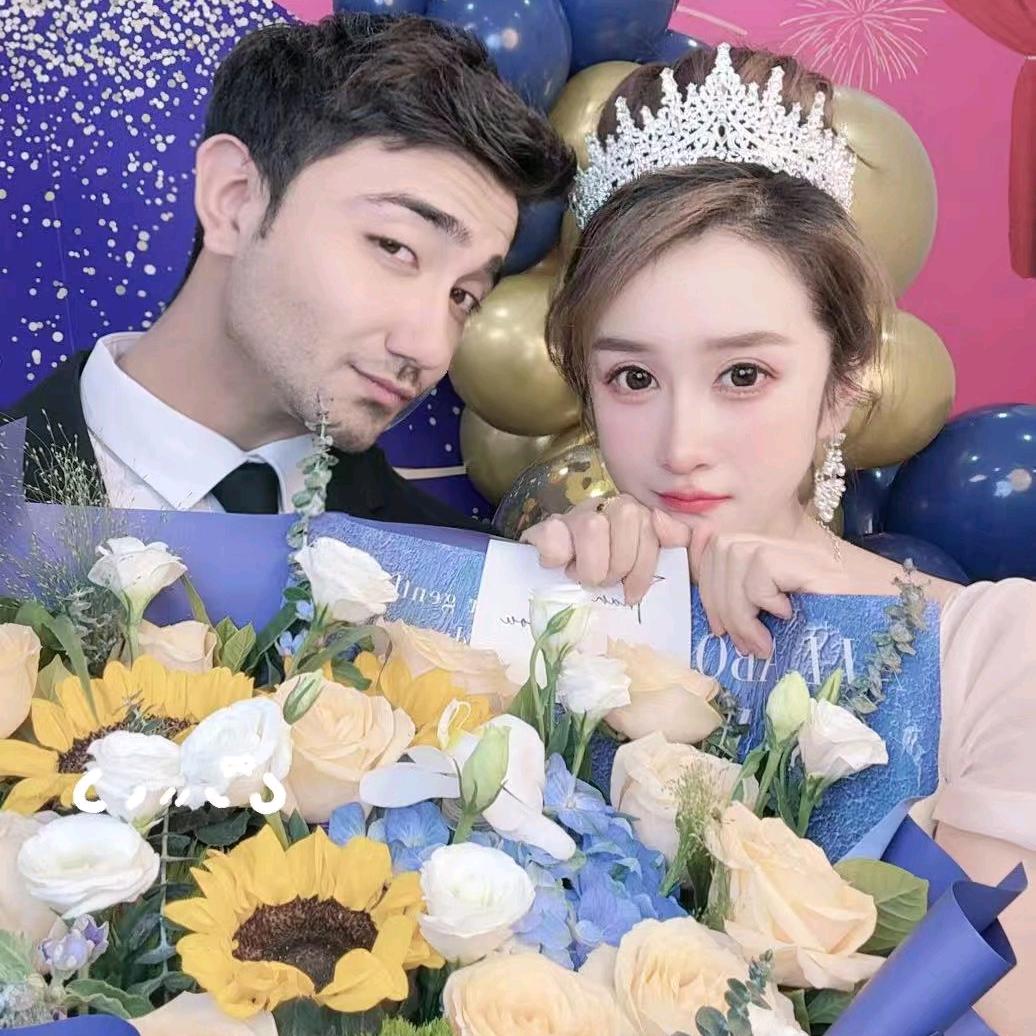 糖糖和木炎丨容青旋官方号