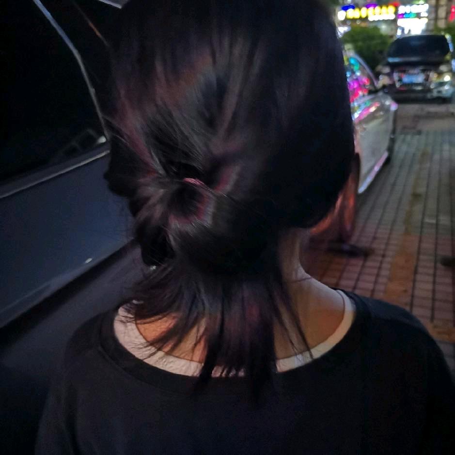 L