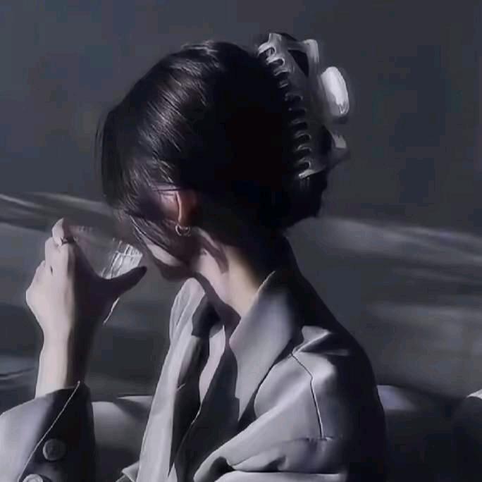 L果果L