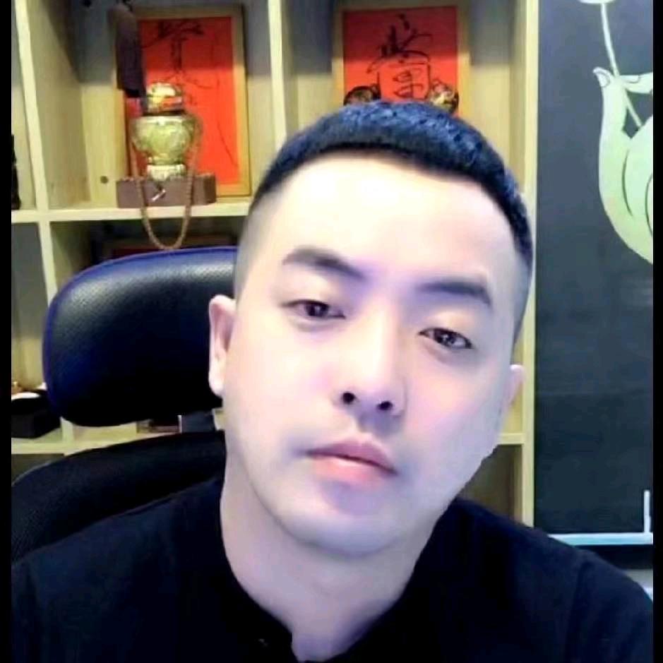 东北黑皮易学文化甲木