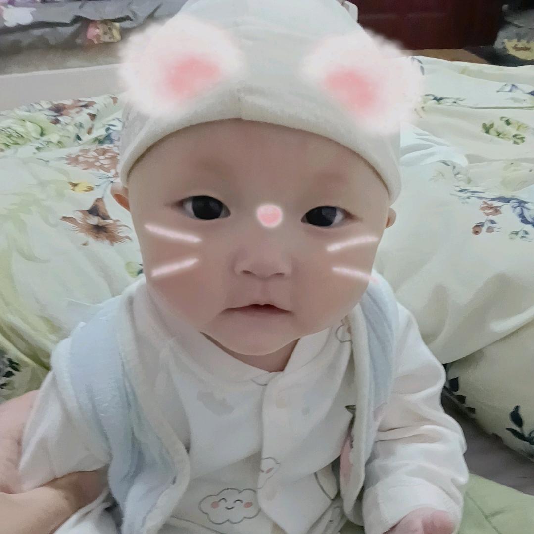 奶芙月亮٩(๛ ˘ ³˘)۶♥