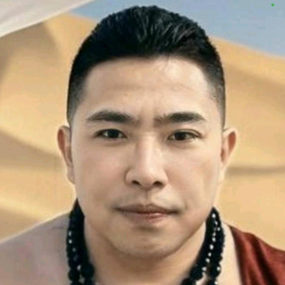 海纳百川.容者大成