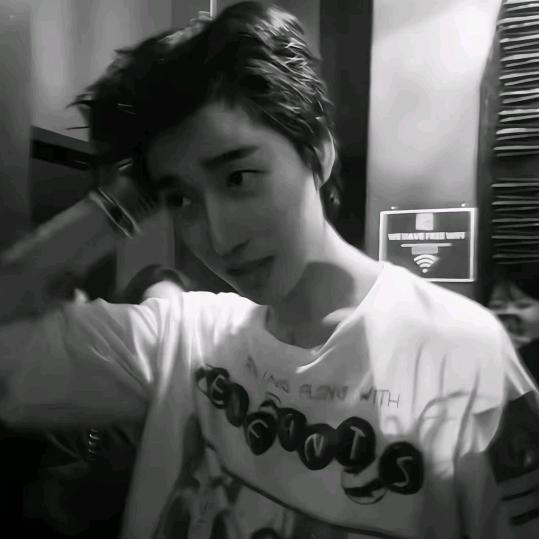 人生南北多歧路