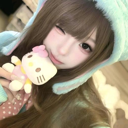 发现老公是男同出轨绝望的去点模子点到小三