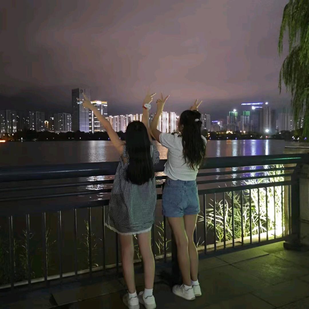 吴烦恼😄😄😄(拒聊）🌹🌹🌹