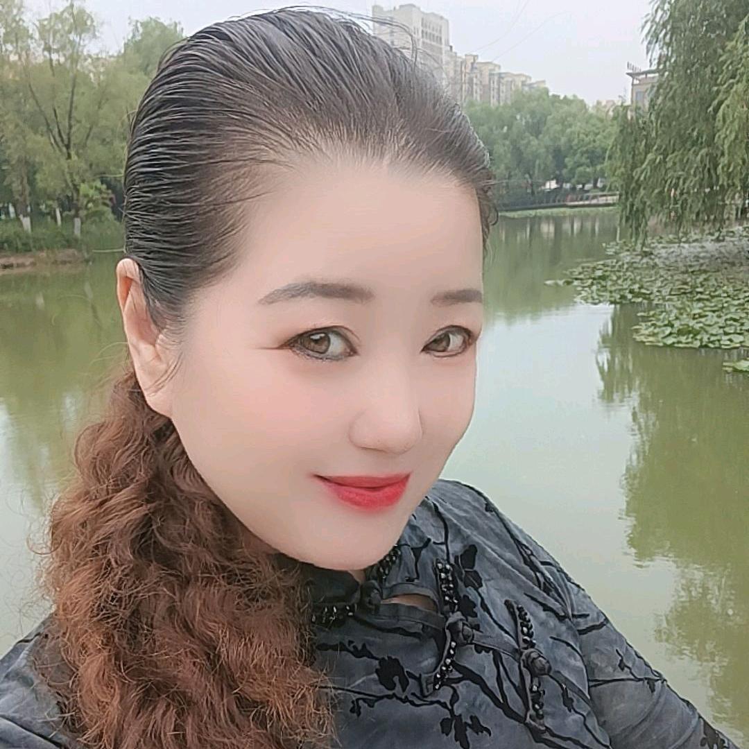 琴馨