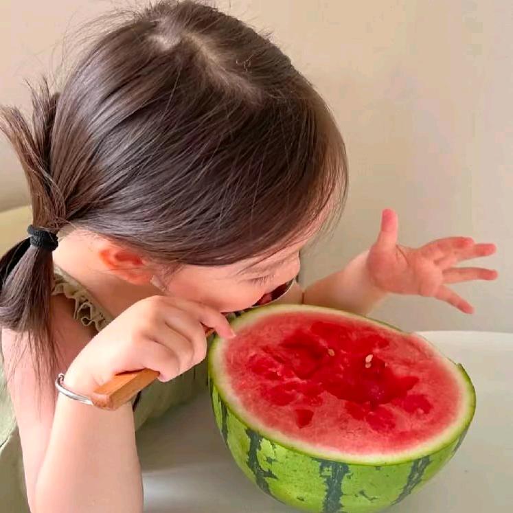 闭上眼睛全是你🌹🌹🌹