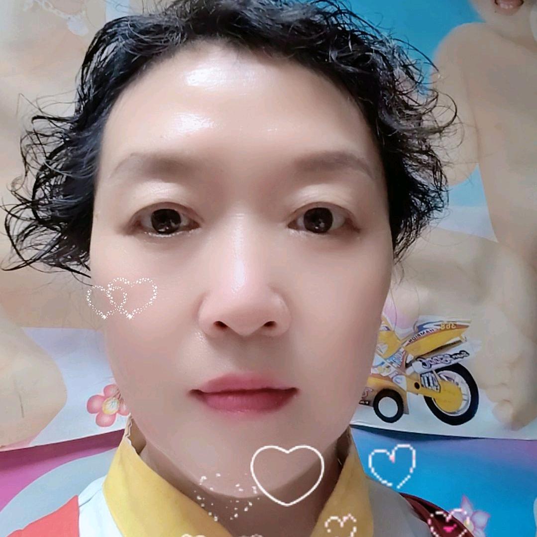 英英姐：（开播号在@英英姐2（早4点5