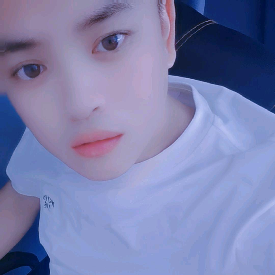 💋🥀້໌ᮨ༄小情哥࿐💋