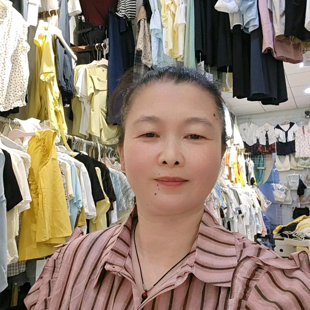 吴桂桥永玲服饰