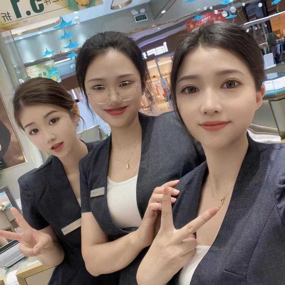 中国珠宝杨泽谦