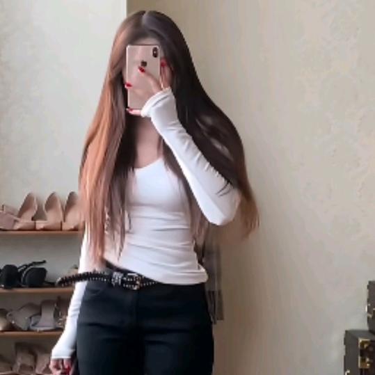 云南女孩在上海🙉🙉🙉