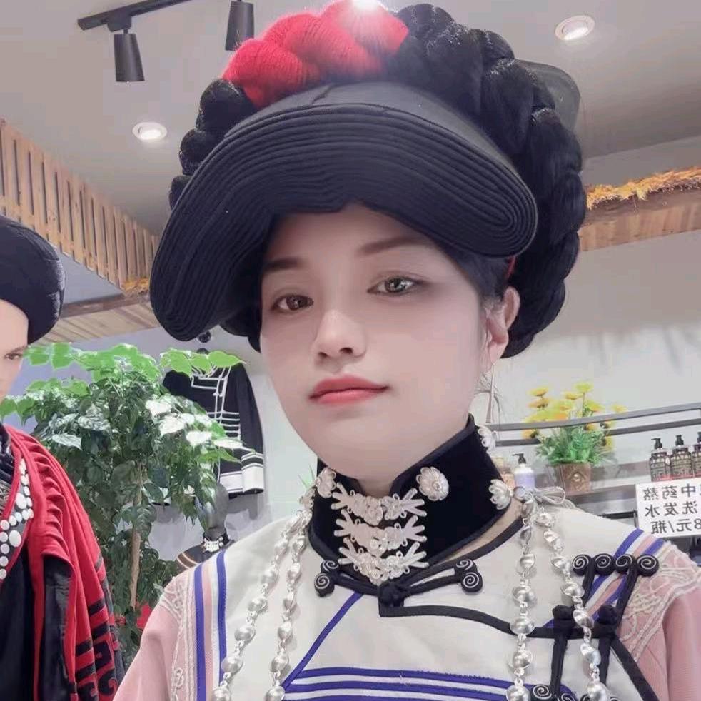 青葱记忆染指悲凉@彝@张