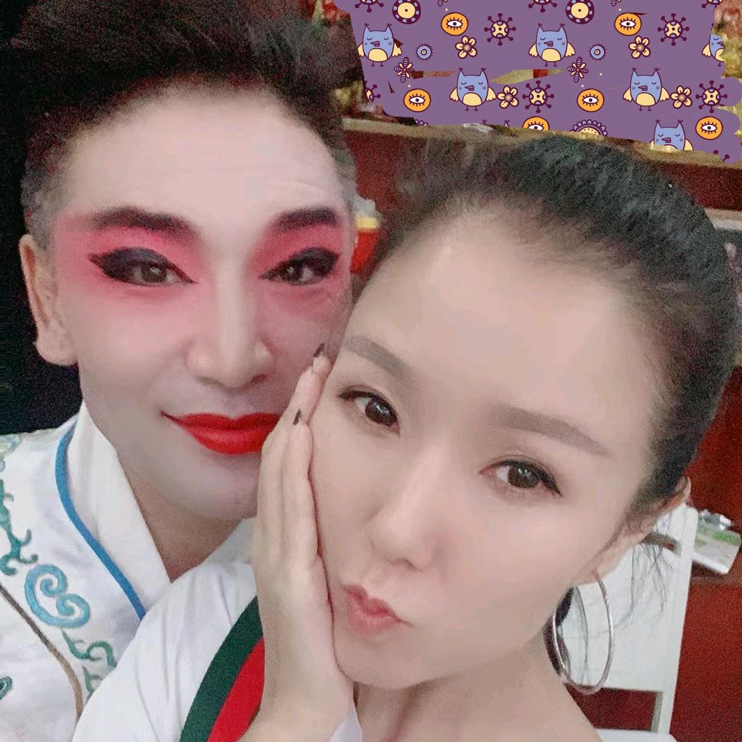 张大嘴演出号