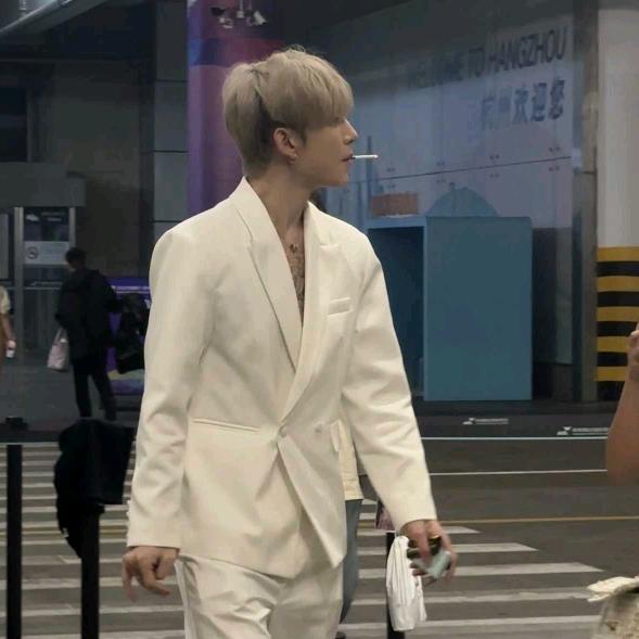 少来烦我.ෆ²⁹⁹